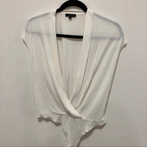 🛍 3/$45 Dynamite Deep V White Bodysuit - Picture 3 of 7